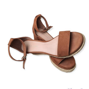 BCBGeneration Ankle Strap Platform Wedge Espadrille Sandals Size 8.5 M